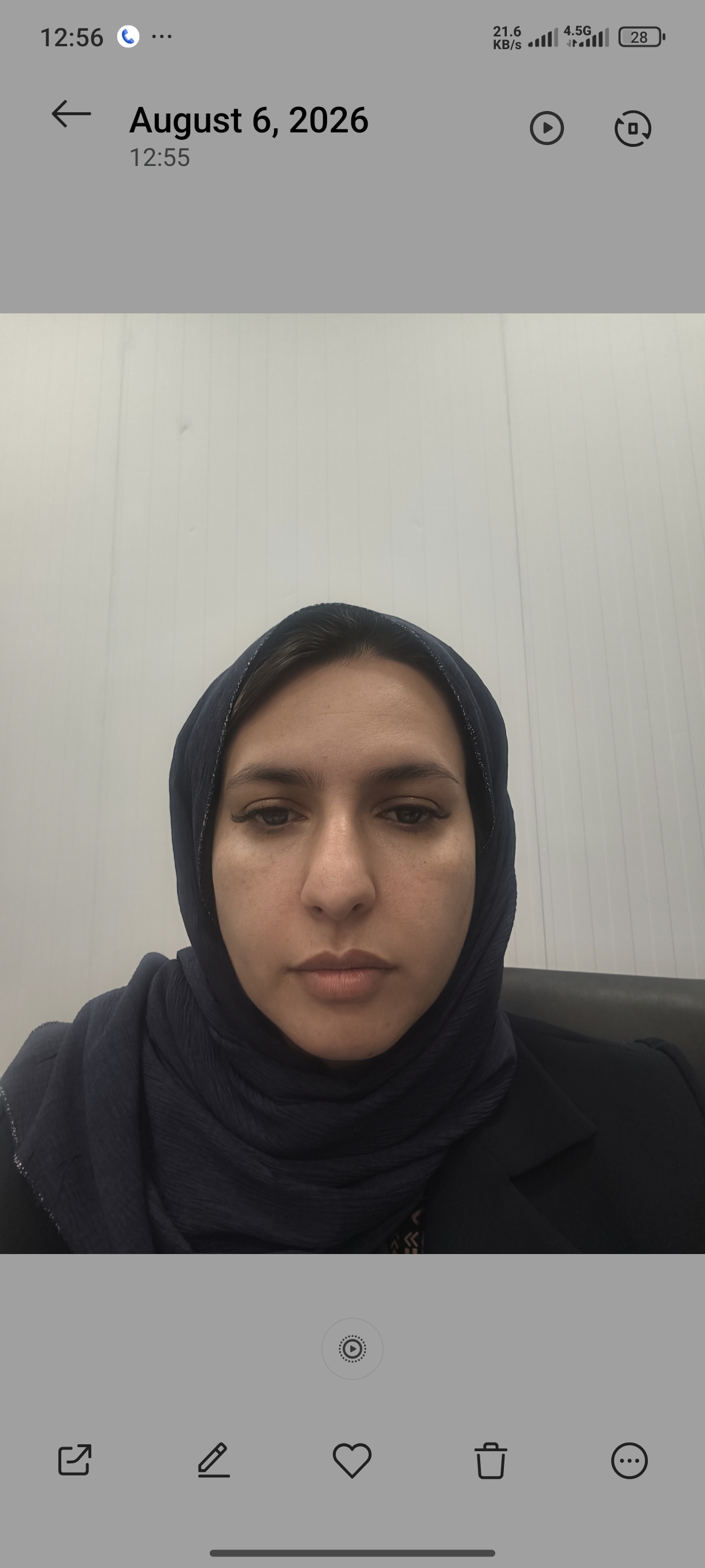اعضا و مشاوران حقیقی -